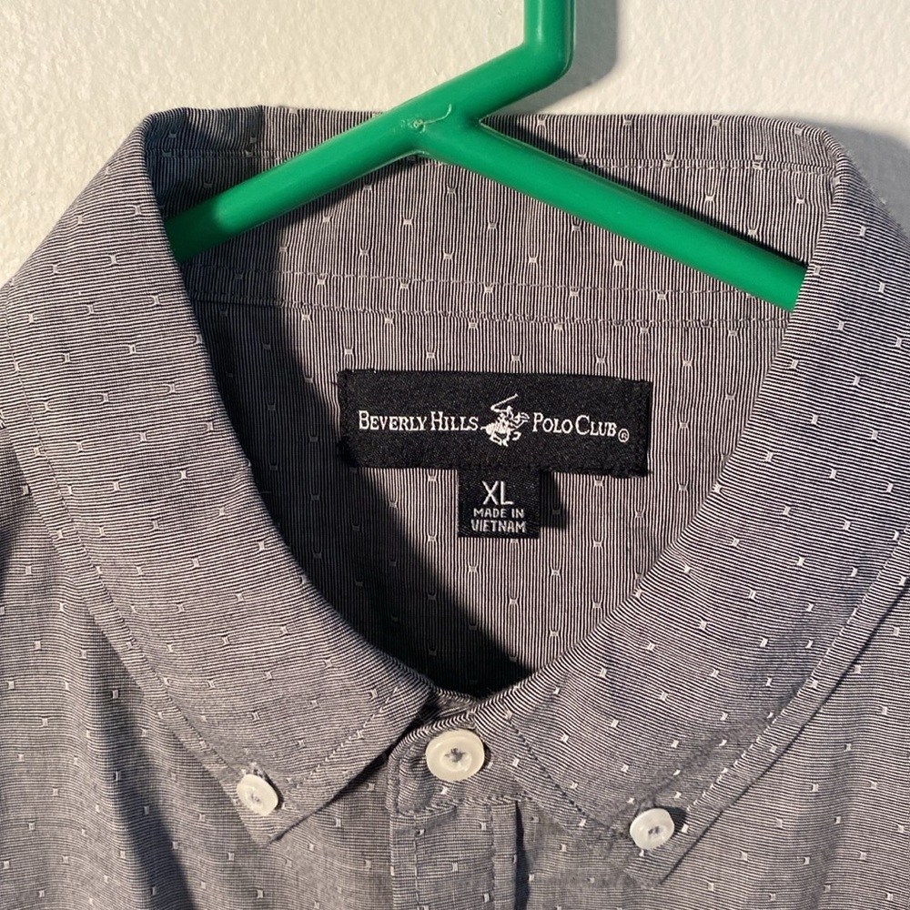 Beverly Hills Polo Club Gray Casual Button Down Shirt - Picture 2 of 4